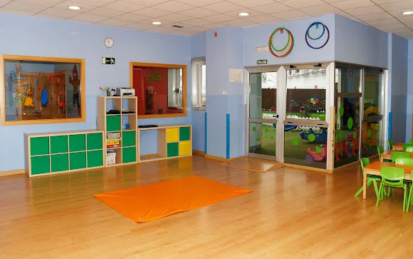 Trastes Centros de Educación Infantil A Grela - A Coruna
