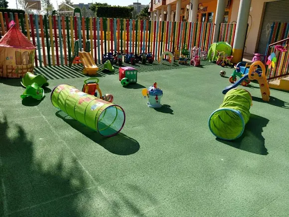 Centro Educación Infantil Mickey - Park