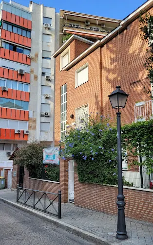 Reina De Los Ángeles