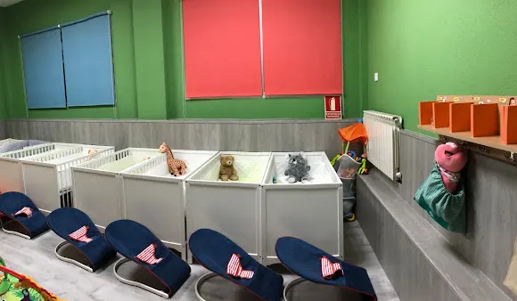 Escuela Infantil Bilingüe El Abeto