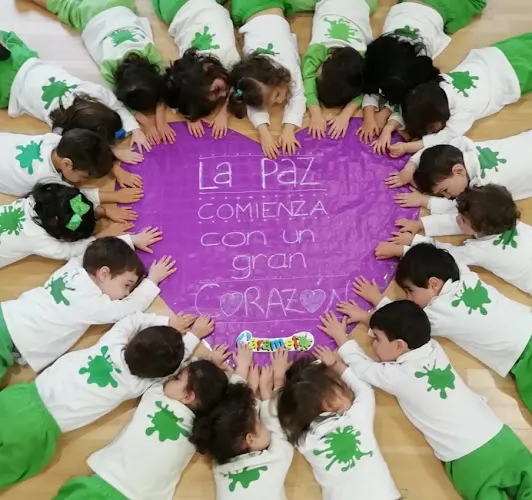 Centro de Educación Infantil Bilingüe Caramelo - Guardería en Alcázar de San Juan