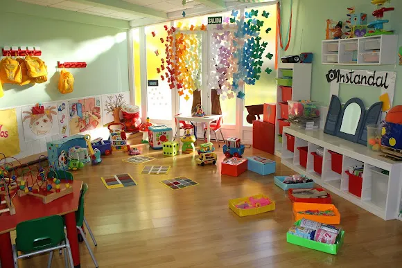 ESCUELA INFANTIL RETIRO ANDAL