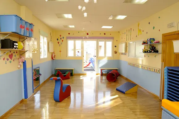 Escuela Infantil Fantasy School - Alcalá de Henares