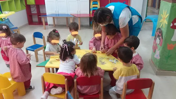 Centro de Educación Infantil PRIMEROS PASOS - Jaén