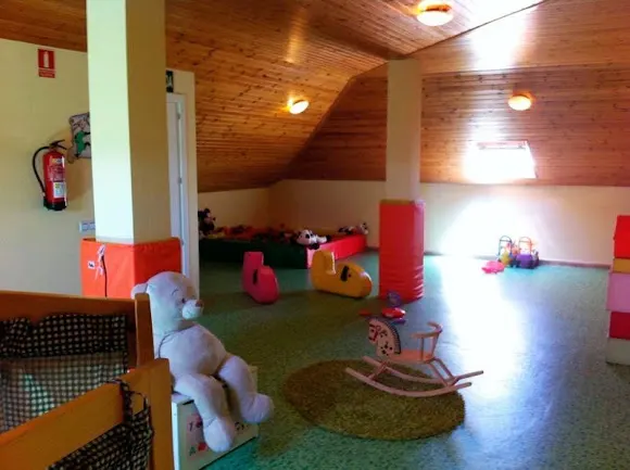 Escuela Infantil Albéniz - Arroyomolinos