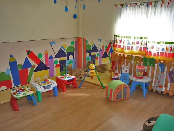 Escuela Infantil Villalba | ARCO-IRIS