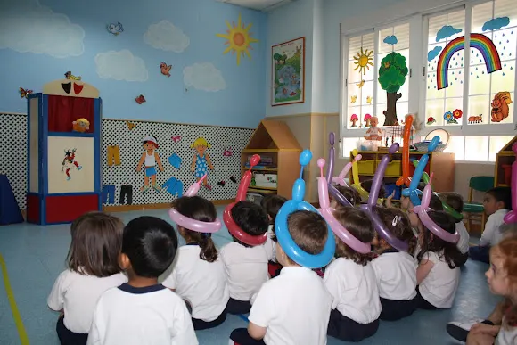 Escuela Guarderia Infantil El Chovo - Vallecas - Puente Vallecas