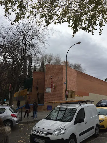 Escuela de Educación Infantil Chavalitos - Escuela en Madrid