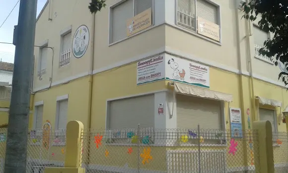 Escuela Infantil Snoopy - Landia
