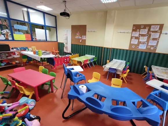 Escuela Infantil "Primeros Pasos"