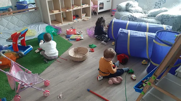 Madre de día, Namaste para Peques - Salamanca