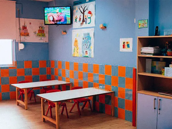 Escuela Infantil Winnie The Pooh Las Portadas