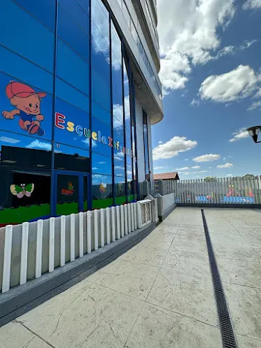 ESCUELA INFANTIL BICHO II
