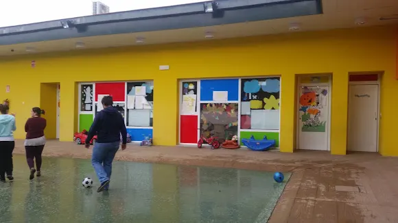 Escuela Infantil Jardín De Colores - Gerena