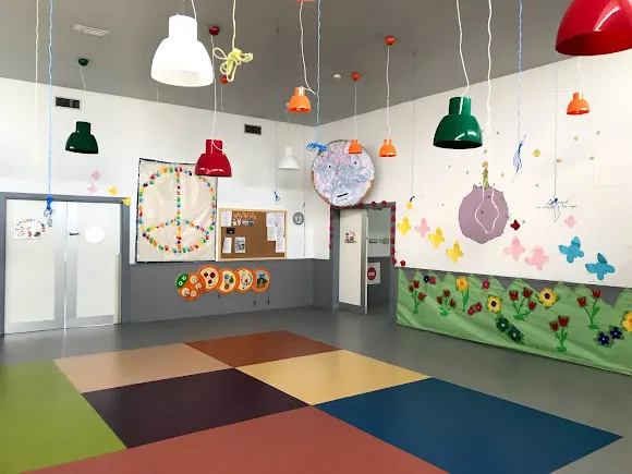 Escuela Infantil Pequeñines - Sesena