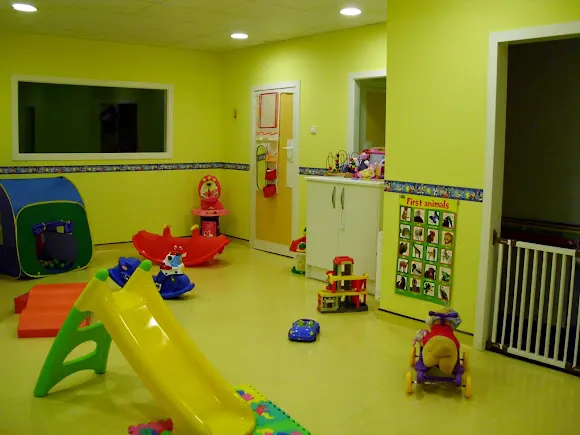 Escuela Infantil Bichejos - Mejorada del Campo