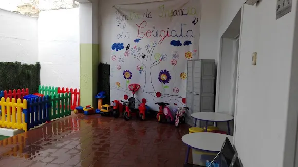 Centro Privado De Educación Infantil La Colegiata - Colegio privado en Torrijos