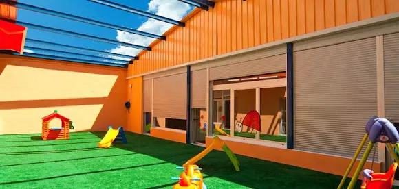 Centro de Educacion Infantil La pequeteca. Pekas - Centro de educación preescolar en Valencia
