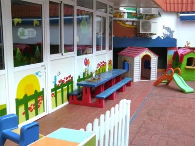 Escuela Infantil Sacapuntas sin Cortes ni Puntas