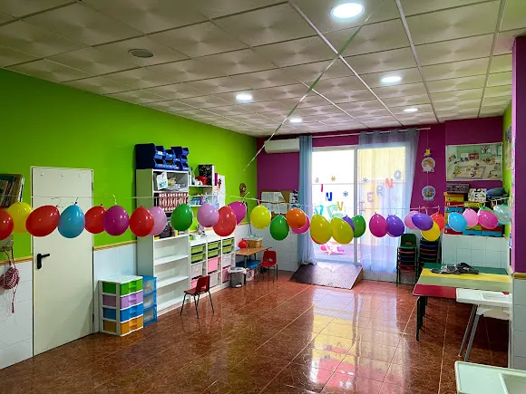 Escola Infantil Pipos Sl - Torrent