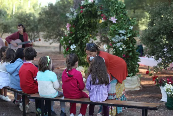 EL PUENTE AZUL. Colegio de Primaria e Infantil Waldorf