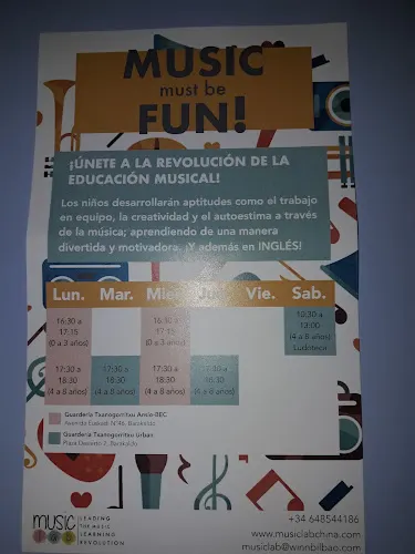 GUARDERIA TXANOGORRITXU URBANGALINDO